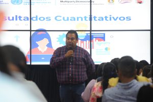 Equipo investigador y desarrollador de plataforma de denuncias ciudadanas para la protección del ambiente en Morazán.